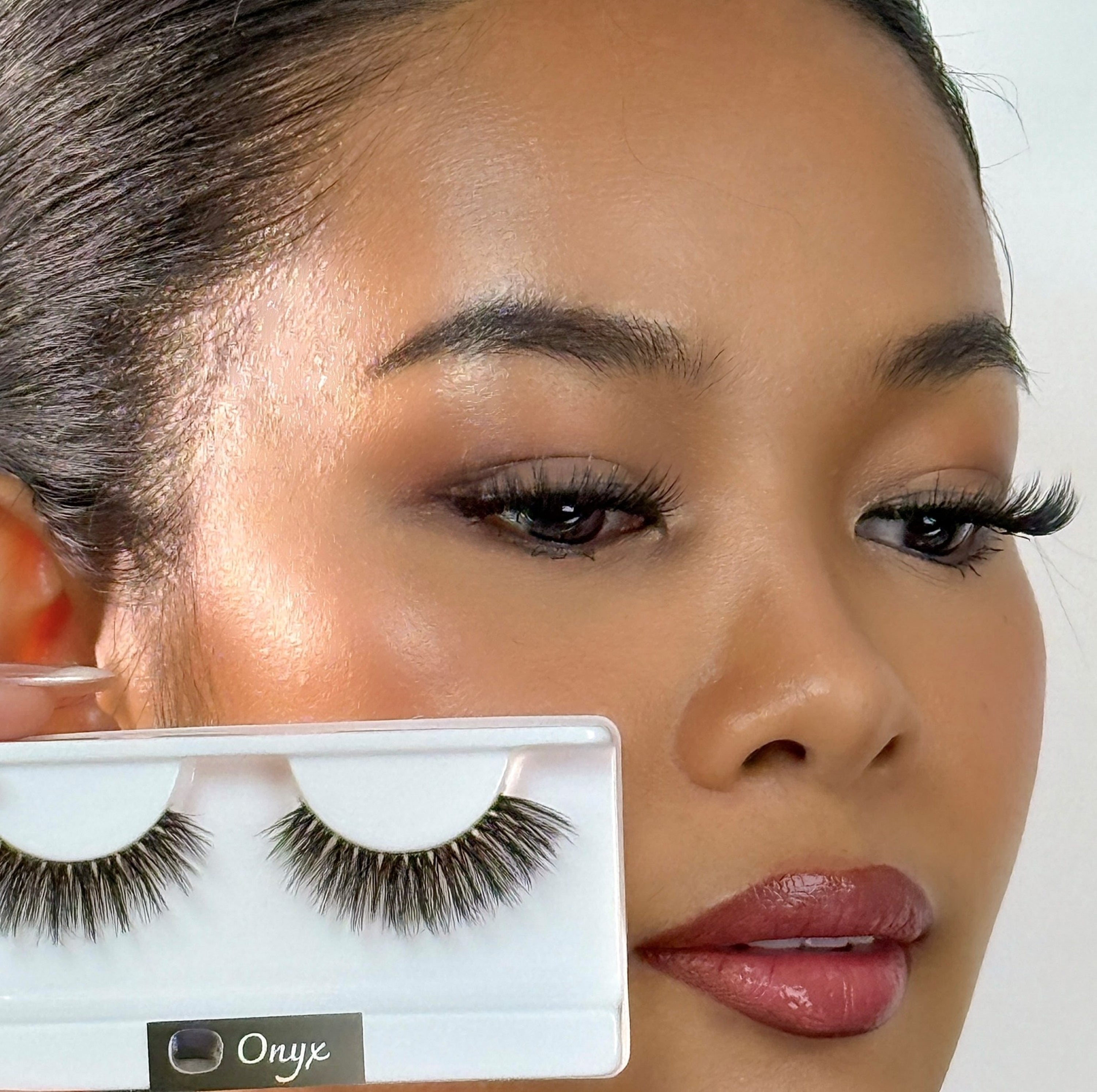 รุ่นโอนิกส์ | Onyx